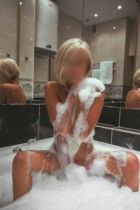 Юля, телефон проститутки 8 909 220-10-71